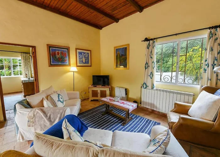 Quinta Achadas - Bouganvillea *