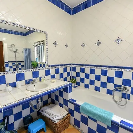 Quinta Achadas - Bouganvillea