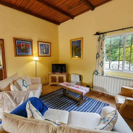 Quinta Achadas - Bouganvillea *